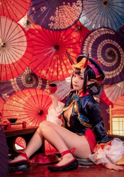 可疑的美容院在线播放_剧情片免费高清观看