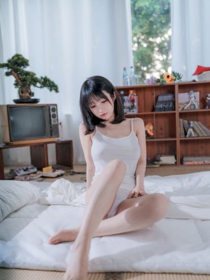 属鸡的女人电影_BD国语免费观看视频