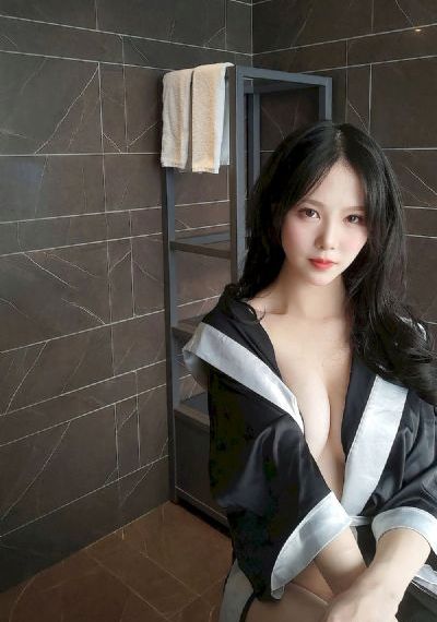和三个婕子做受hd_剧情片在线手机播放