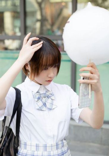 同居牢友_BD韩语高清视频观看